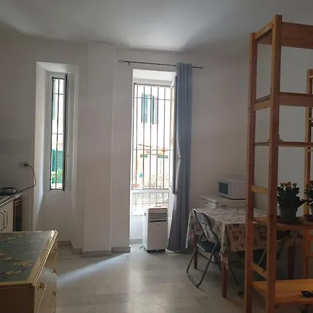Apartment Monolocale Vicino Metro Libia Rome