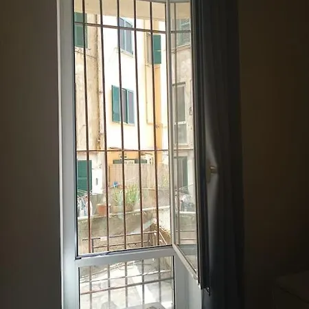 Apartment Monolocale Vicino Metro Libia *