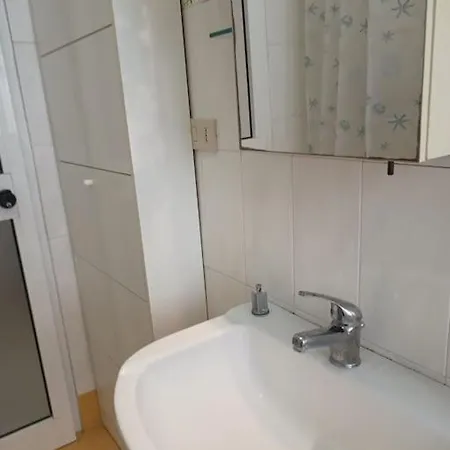 Monolocale Vicino Metro Libia