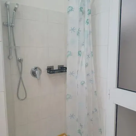 Monolocale Vicino Metro Libia * Róma