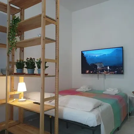 Monolocale Vicino Metro Libia